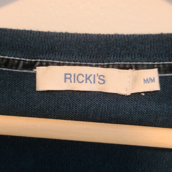 Rickis long sleeve medium sweater - Picture 5 of 5
